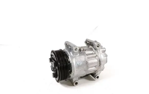 Citroen C4 X Air conditioning (A/C) compressor (pump) 9833718880