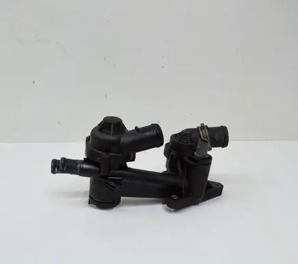 Volkswagen Tiguan Thermostat housing 03C121111P 03C121026S