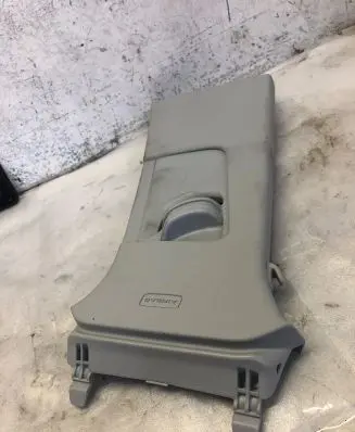 Audi Q3 F3 (B) pillar trim (top) 83a867243b