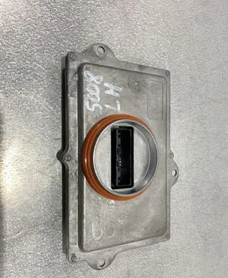 Peugeot 5008 LED ballast control module 90089469