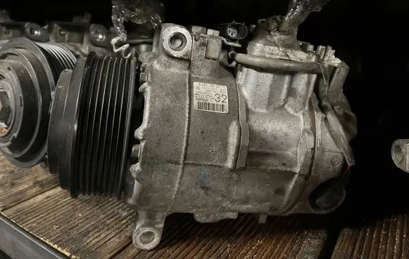 Mercedes-Benz E W212 Air conditioning (A/C) compressor (pump) A0022303211