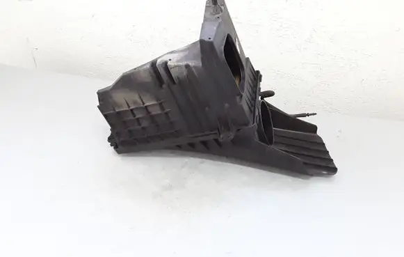 Jaguar XF Air filter box 4R839600AD 2W939600AH