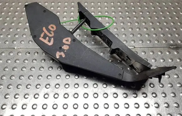 BMW 5 E60 E61 Accelerator throttle pedal S27698034 6786285