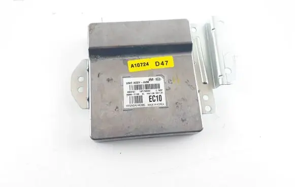 KIA Sportage Camera control unit module 99960F1100 6804151 13FI700092