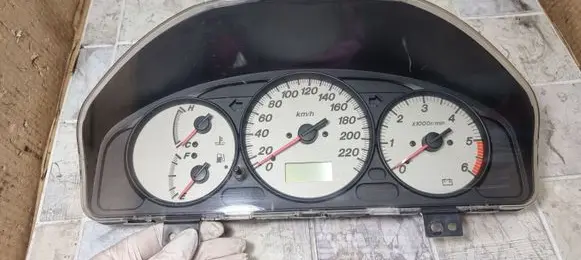 Mazda 323 F Speedometer (instrument cluster) BL5C 3G15 30715114057