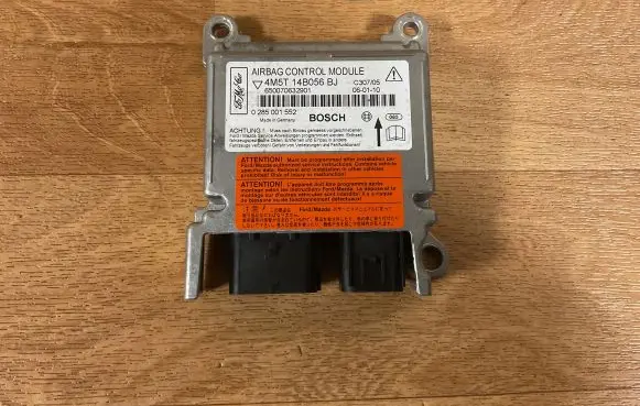 Ford Focus Airbag control unit/module 4M5T14B056BJ 0285001552 650070632901