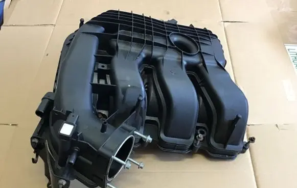 Chrysler Town & Country V Intake manifold 05184693AE