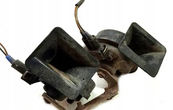 Volkswagen Golf III Horn signal