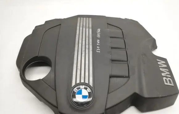BMW 5 E60 E61 Engine cover (trim)
