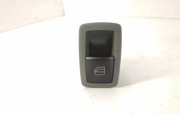 Mercedes-Benz R W251 Electric window control switch 2518200510 A2518200510