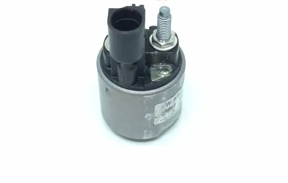 Volkswagen PASSAT B7 Starter motor 02E911287C