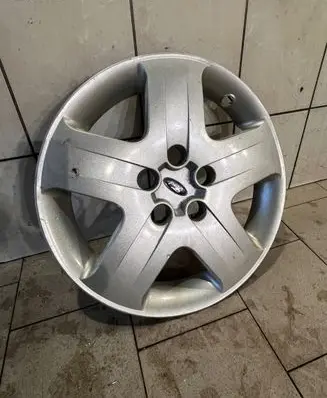 Ford Grand C-MAX R16 wheel hub/cap/trim 4M511000CD