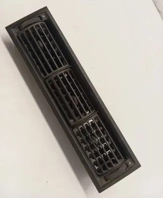 Volkswagen Transporter - Caravelle T4 Dash center air vent grill 701819709B 7D2819703A 7D1819703A
