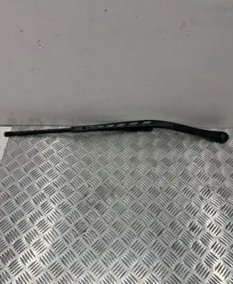 BMW 5 E60 E61 Front wiper blade arm 7035099
