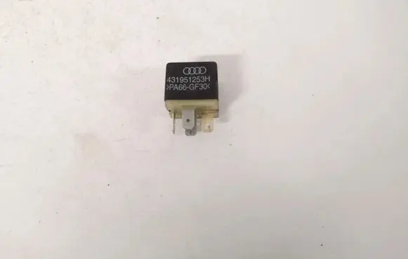 Volkswagen PASSAT B5 Other relay 431951253h