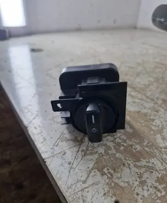 Mercedes-Benz A W169 Light switch 1695451004
