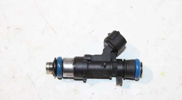 Audi A4 S4 B8 8K Fuel injector 06H906031 0280158235