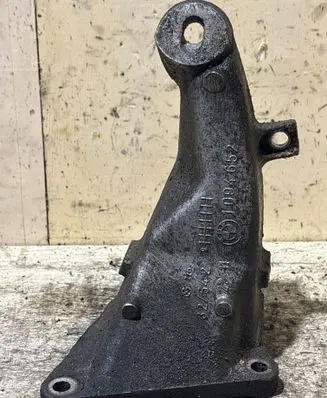 BMW 3 E46 Engine mounting bracket 1094652 22111094652