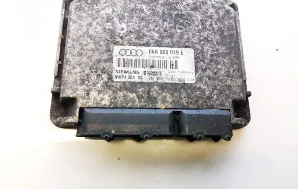Audi A3 S3 8L Engine control unit/module 06a906019e 5wp432403