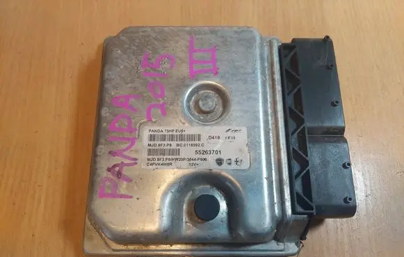 Fiat Panda III Engine control unit/module ECU 55263701 MJD8F3.P8 HW20P