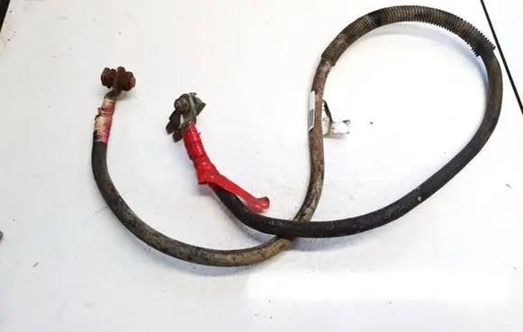 Mitsubishi Pajero Sport I Positive cable (battery)