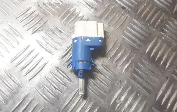 Clutch pedal sensor