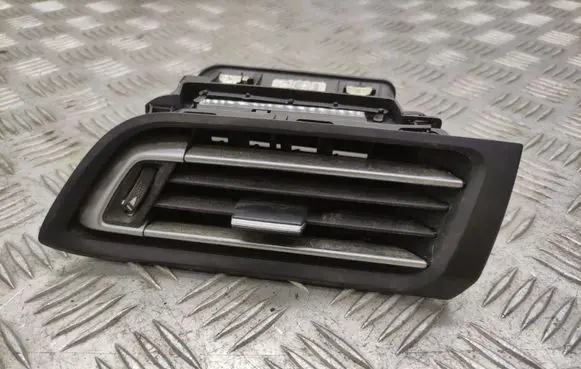 Peugeot 308 Dashboard side air vent grill/cover trim 96778766