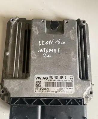Seat Leon (5F) Engine control unit/module 04L907309D 0281018498