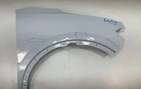 Volkswagen ID.4 Fender 11A821106