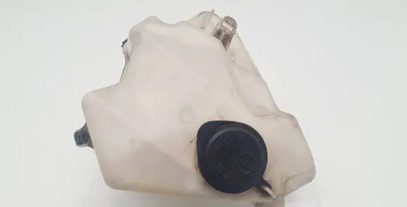 Toyota Prius (XW20) Windshield washer fluid reservoir/tank 8531547060 060851145