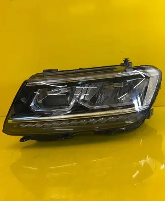 Volkswagen Tiguan Headlight/headlamp 5NB941035E