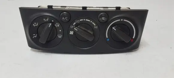 Toyota Avensis T250 Climate control unit 5590005121 MB1465703780