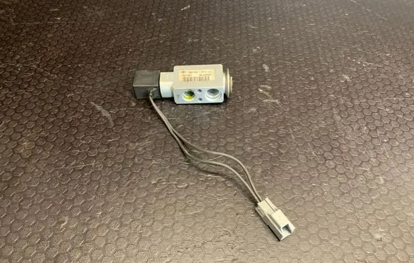 Ford Galaxy Air conditioning (A/C) expansion valve 7011057 TBFS010DR134 329000