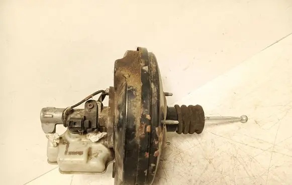 Volkswagen Golf V Brake booster 1K1614105AJ 0204051068 15057B