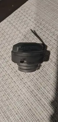Volkswagen Polo Fuel tank filler cap 1J0201553c