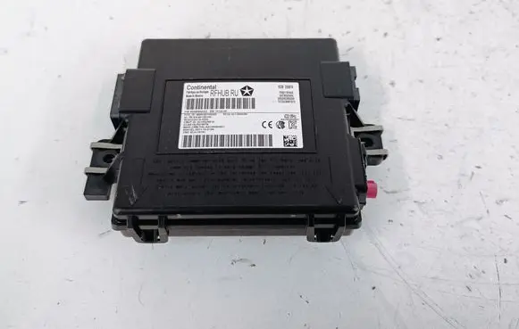 Chrysler Pacifica Keyless (KESSY) go control unit/module P68217818AE 68217818AE 623923087A