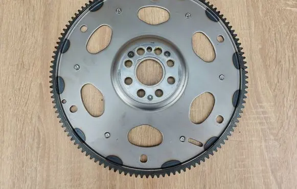 BMW 5 G30 G31 G38 Flywheel 8612144