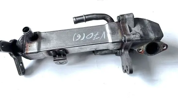Volvo V70 EGR valve cooler 30637142 013522