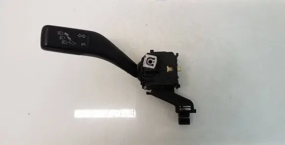 Volkswagen Caddy Indicator stalk 1K0953513E 01103510 10351091010641