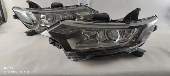 Mitsubishi Outlander Headlights/headlamps set 