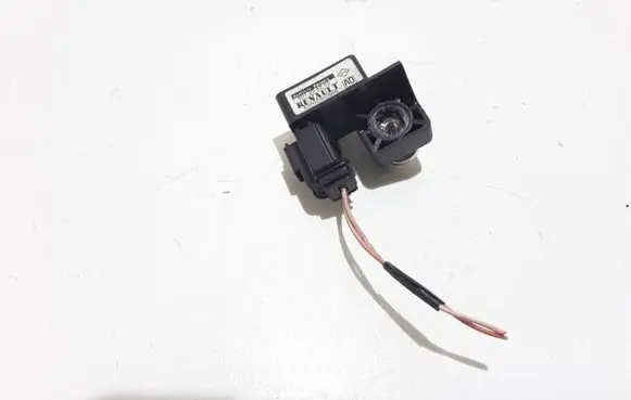 Renault Megane II Airbag deployment crash/impact sensor 8200236286B