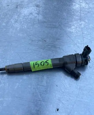 Fuel injector