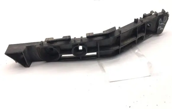 Toyota Yaris Cross Front bumper mounting bracket 525350D320