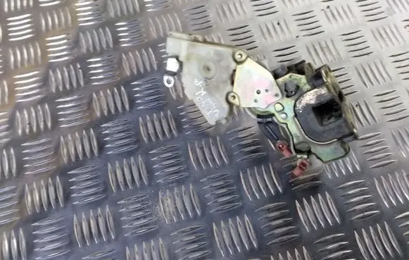 Nissan Almera Tino Front door lock 82553BM760 0892052B