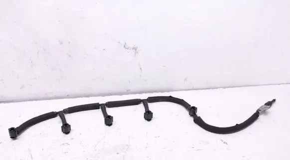 Volvo V50 Fuel return line/hose 31321198 0445130003