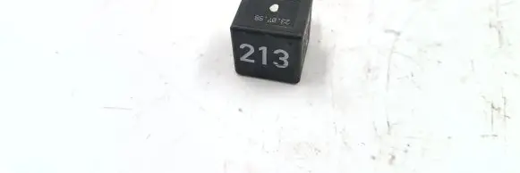 Audi A4 S4 B5 8D Other relay 443951253J