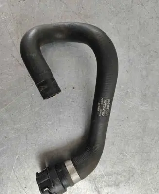 Volvo S90, V90 Engine coolant pipe/hose 32203162 31686011