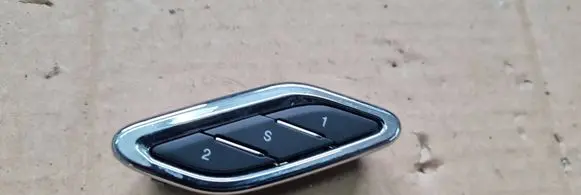 Maserati Quattroporte Seat memory switch 
