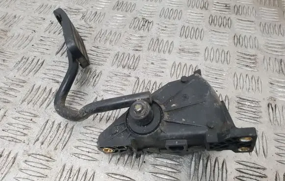 Volkswagen Sharan Accelerator throttle pedal 7M1721603 98VW9F836AA
