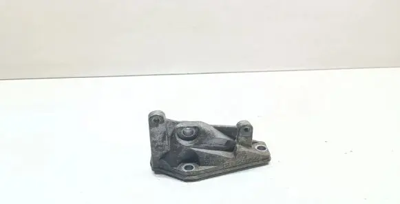 BMW 3 E90 E91 Fuel pump bracket 7805421 13517805421
